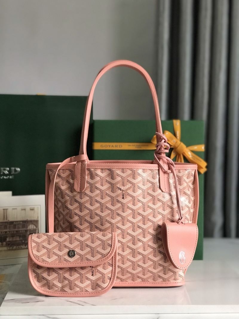 Goyard Shopping Bags